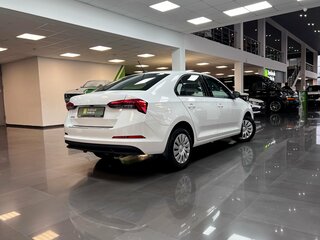 2021 Skoda Rapid II, белый, 1650000 рублей, вид 2