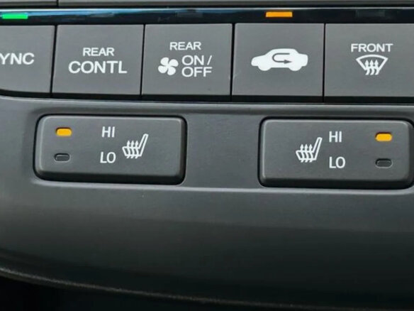 2021 Honda Stepwgn Spada V Рестайлинг, белый, 1897000 рублей - вид 26