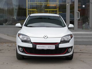 2013 Renault Megane III Рестайлинг, белый, 990000 рублей, вид 2