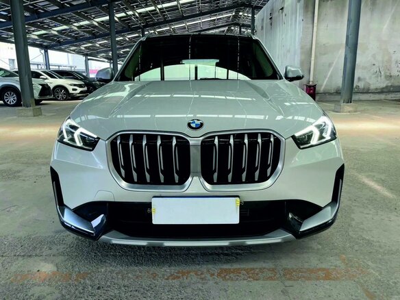 2023 BMW X1 Long 20Li sDrive III (U11/U12), белый, 3680000 рублей - вид 1