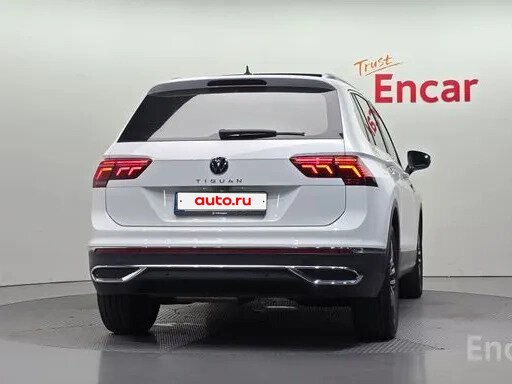 2022 Volkswagen Tiguan II Рестайлинг, белый, 3290000 рублей - вид 3
