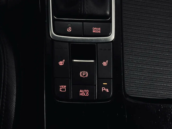 2018 Kia Optima IV Рестайлинг, коричневый, 1750000 рублей - вид 18