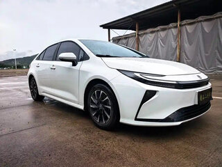 2026 Toyota Corolla XII (E210) Рестайлинг 2, белый, 1790000 рублей, вид 3