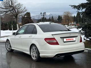 2010 Mercedes-Benz C-Класс 180 BlueEFFICIENCY III (W204), белый, 1100000 рублей, вид 5