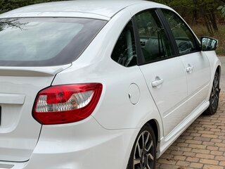 2023 Lada (ВАЗ) Granta Drive Active I Рестайлинг, белый, 1025000 рублей, вид 5