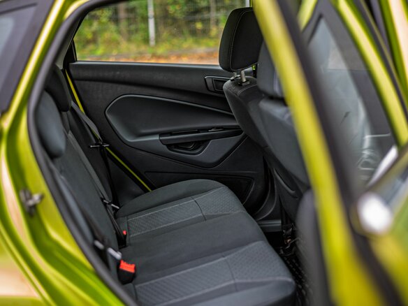 2010 Ford Fiesta Mk6, зелёный, 675000 рублей - вид 8