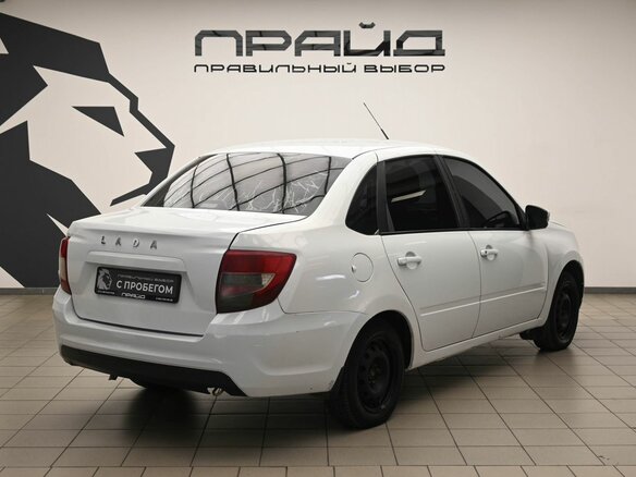 2022 Lada (ВАЗ) Granta I Рестайлинг, белый, 629000 рублей - вид 2