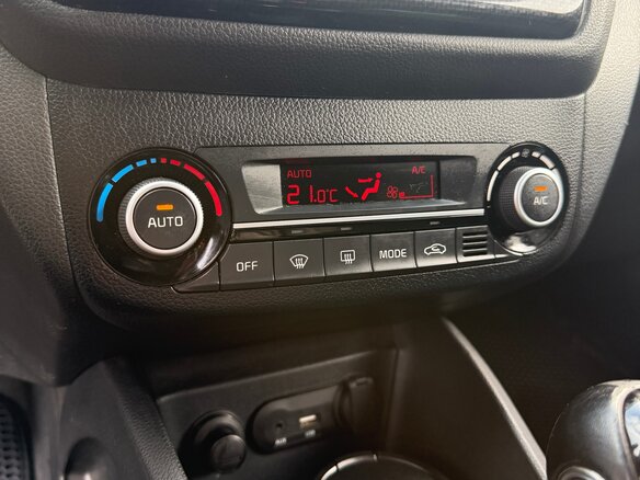 2016 Kia Rio III Рестайлинг, серый - вид 14