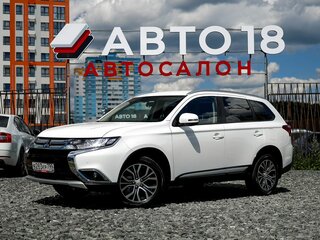 2018 Mitsubishi Outlander III Рестайлинг 2, белый, 2370000 рублей, вид 1