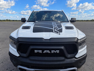 2022 Ram 1500 Crew Cab eTorque V, белый, 6900000 рублей, вид 4