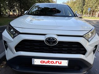 2020 Toyota RAV4 V (XA50), белый, 3150000 рублей, вид 3