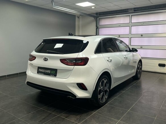 2019 Kia Ceed III, белый, 1875000 рублей - вид 5