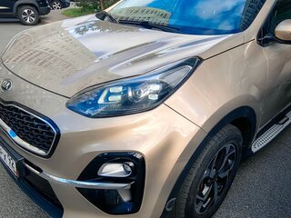2020 Kia Sportage IV Рестайлинг, золотистый, 2500000 рублей, вид 2