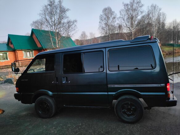 1991 Ford Spectron, серый, 520000 рублей - вид 3