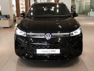 2026 Volkswagen Tiguan L Pro III (China Market), чёрный, 6160000 рублей, вид 4
