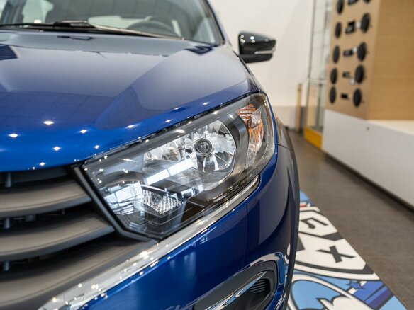 2026 Lada (ВАЗ) Granta Cross I Рестайлинг, синий - вид 3