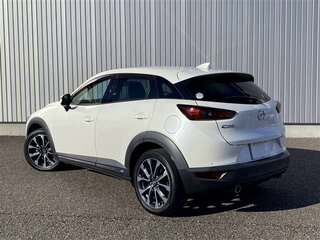2023 Mazda CX-3 I Рестайлинг, белый, 1250000 рублей, вид 3