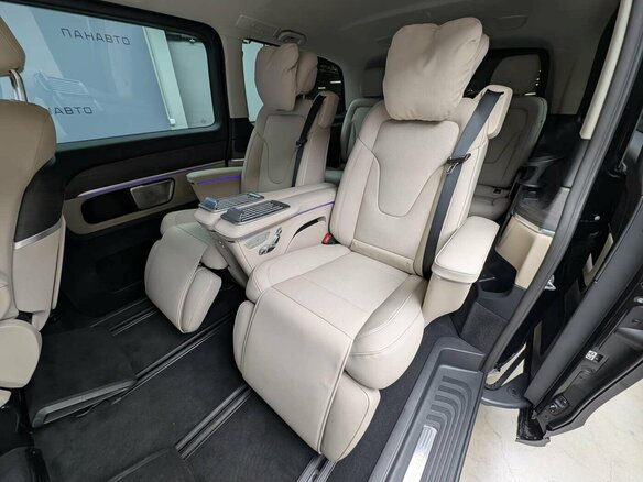 2026 Mercedes-Benz V-Класс Extra Long 300 d экстра длинный III (W447) Рестайлинг 2, чёрный, 15190000 рублей - вид 7
