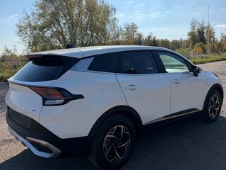 2023 Kia Sportage V, белый, 3300000 рублей, вид 5
