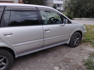 1999 Nissan Presage I, серый, 350000 рублей, вид 4