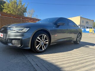 2019 Audi A6 45 TFSI V (C8), серый, 2850000 рублей, вид 1