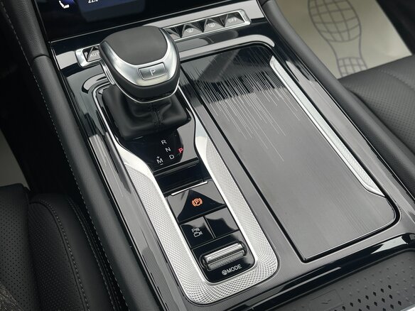 2025 Hongqi H5 II, чёрный, 2500000 рублей - вид 8