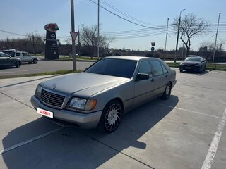 1996 Mercedes-Benz S-Класс 320 Long III (W140) Рестайлинг, серебристый, 1800000 рублей, вид 1