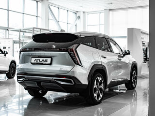 2026 Geely Atlas II, серебристый, 3449990 рублей, вид 3