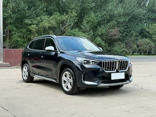 2023 BMW X1 Long 20Li sDrive III (U11/U12), чёрный, 2842029 рублей, вид 3