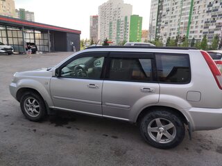 2006 Nissan X-Trail I Рестайлинг, серебристый, 700000 рублей, вид 4