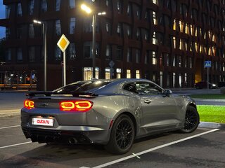 2018 Chevrolet Camaro VI Рестайлинг, серый, 3190000 рублей, вид 5