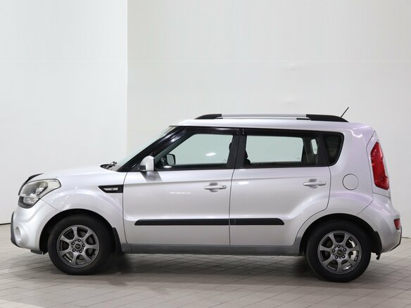 2012 Kia Soul I Рестайлинг, серебристый, 885000 рублей - вид 8