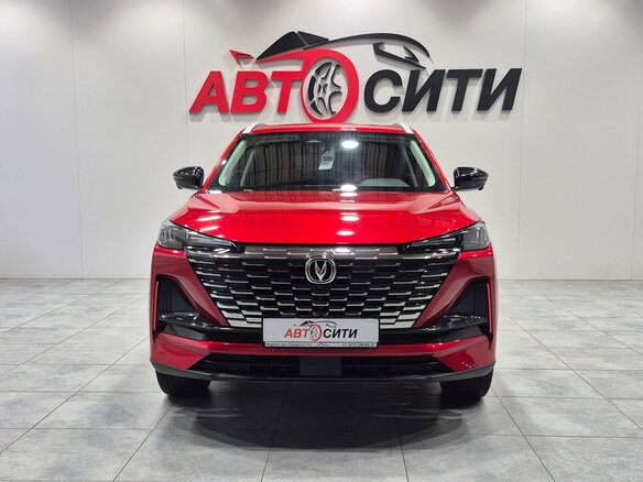 2023 Changan CS55 Plus II Рестайлинг, красный, 2105000 рублей - вид 1