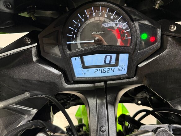 2013 Kawasaki ER-6F (Ninja 650R), зелёный, 445000 рублей - вид 11