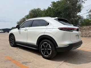2025 Honda Vezel II, белый, 1837000 рублей, вид 4