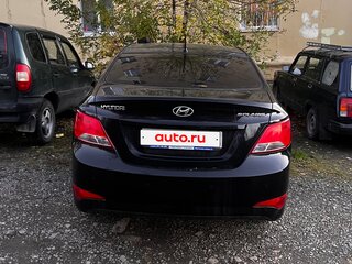 2015 Hyundai Solaris I Рестайлинг, чёрный, 930000 рублей, вид 2