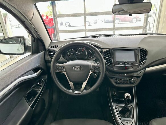 2017 Lada (ВАЗ) Vesta I, белый - вид 6