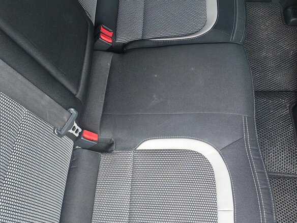 2015 Kia Ceed II, серебристый, 950000 рублей - вид 16