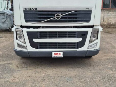 2012 Volvo FH, белый, 2950000 рублей, вид 1