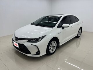2022 Toyota Corolla XII (E210), белый, 1855000 рублей, вид 1