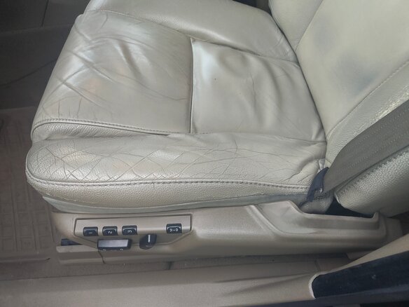 2010 Volvo XC90 5 Geartronic I Рестайлинг, чёрный, 1250000 рублей - вид 16