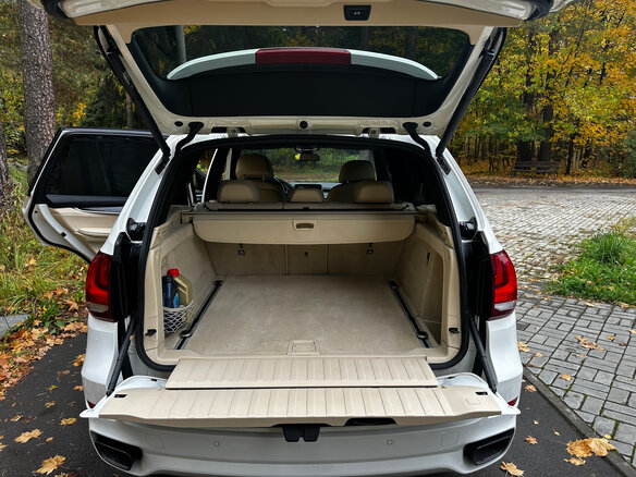 2018 BMW X5 M50d III (F15), белый, 5345743 рублей - вид 21