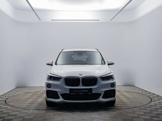 2018 BMW X1 20i xDrive II (F48), белый, 2498000 рублей, вид 2