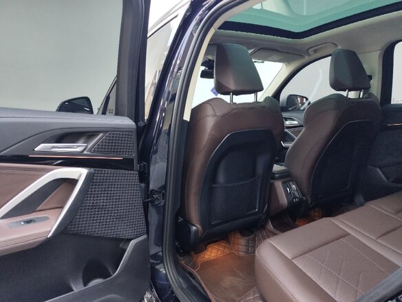 2023 BMW X1 Long 20Li sDrive III (U11/U12), чёрный, 3015000 рублей - вид 12