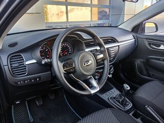2017 Kia Rio IV, серый, 1235000 рублей, вид 5