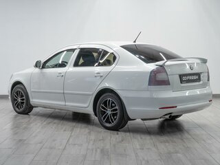 2011 Skoda Octavia I (A4) Рестайлинг, белый, 829000 рублей, вид 2