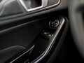 2015 Ford Fiesta Mk6 Рестайлинг, белый, 460000 рублей - вид 8