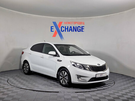 2013 Kia Rio 5-speed III, белый, 634000 рублей, вид 1