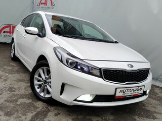 2019 Kia Cerato III Рестайлинг (Classic), белый, 1399000 рублей, вид 4