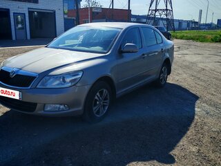 2011 Skoda Octavia II (A5) Рестайлинг, серебристый, 810000 рублей, вид 1